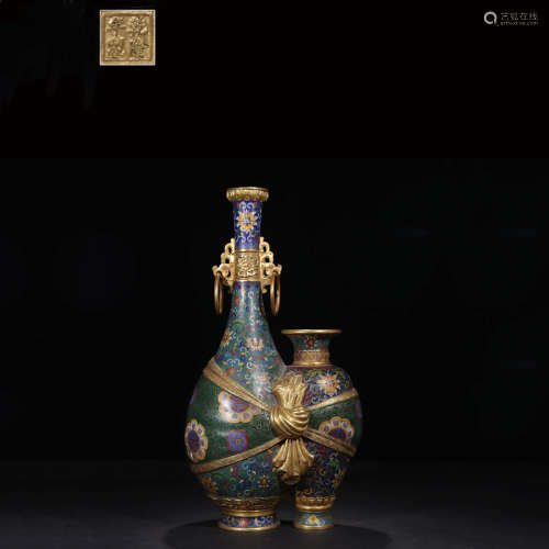 A Chinese Gild Bronze Cloisonne Enamel Vase