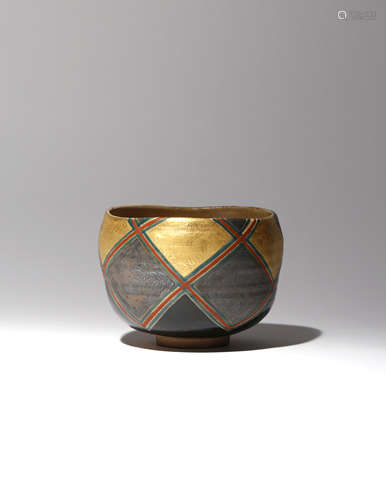 A RARE JAPANESE TEA BOWL FOR THE TEA CEREMONY, CHAWAN EDO PERIOD, 17TH CENTURY The tall U-shaped