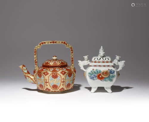 A JAPANESE IMARI TEAPOT AND COVER EDO PERIOD, 18TH CENTURY Of hexagonal shape and with a tall bail