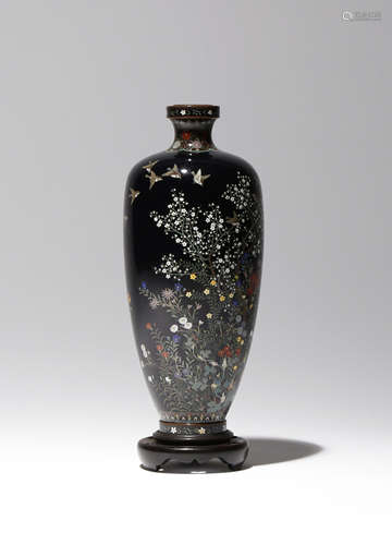 A FINE JAPANESE CLOISONNE ENAMEL VASE BY HAYASHI KODENJI (1831-1915) MEIJI PERIOD, 19TH CENTURY