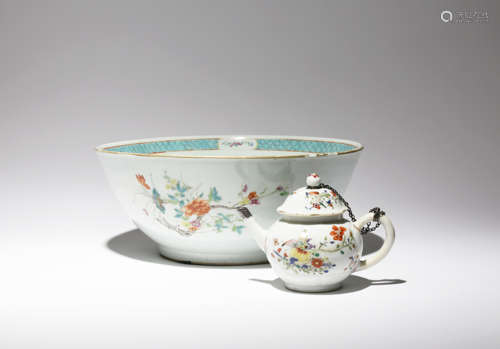 A LARGE CHINESE FAMILLE ROSE BOWL AND A TEAPOT AND COVER QING DYNASTY The bowl painted to the