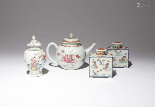 FOUR CHINESE PORCELAIN ITEMS 18TH CENTURY Comprising: a famille rose teapot painted with two large