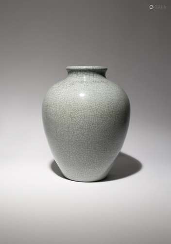 A CHINESE GE-TYPE OVOID VASE QING DYNASTY OR LATER The body surmounted by a short waisted neck,