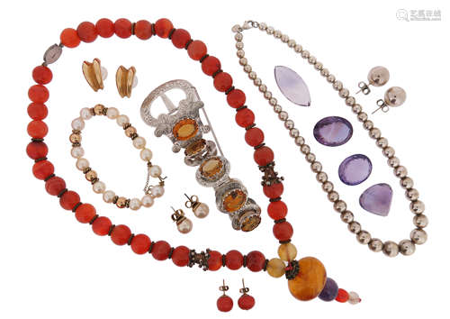 Various items of jewellery, including a Victorian citrine-set silver bracelet in the form of a