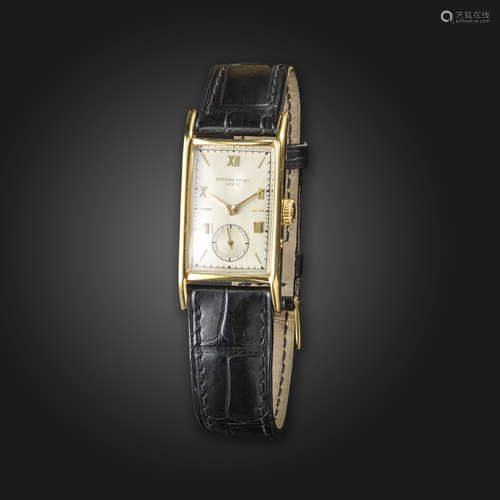 A gentleman's gold wristwatch by Patek Philippe, Ref. 543, the rectangular dial signed 'Patek