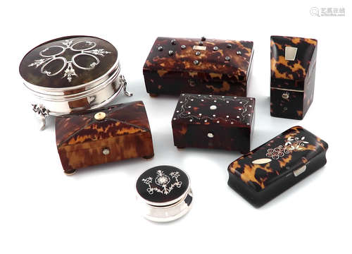 λA mixed lot of tortoiseshell boxes, comprising: an Edwardian silver-mounted tortoiseshell trinket