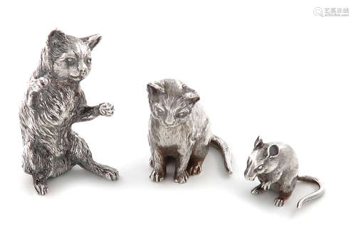 A modern silver model of a cat and a mouse, by Charles Hancock and Co., London 1992/93, with