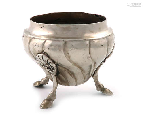 A Maltese silver sugar bowl base, mark mis-struck, tapering fluted form, on three hoof feet, lacking