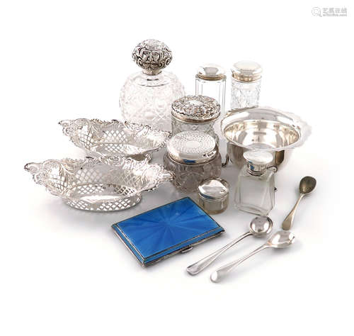 A mixed lot of silver items, various dates and makers, comprising: a pair of pierced bonbon