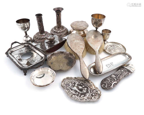 A mixed lot of silver items, various dates and makers, comprising: an Edwardian inkwell, of plain