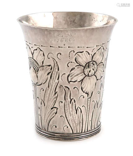 A Charles II silver beaker, maker's mark attributed to John Duck, London 1679, tapering circular