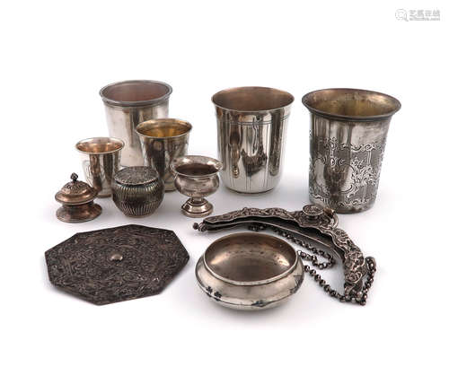 A mixed lot of foreign silver items, comprising: five assorted beakers, tapering circular form, four