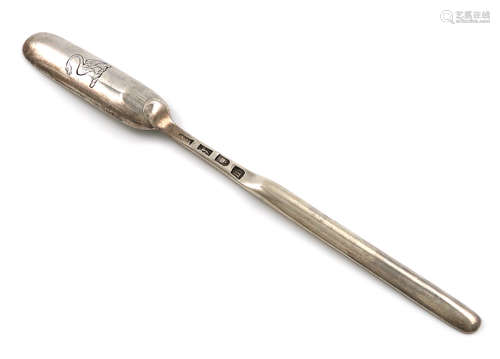 A George III silver marrow scoop, by Benjamin Cartwright, London 1763, conventional form, the