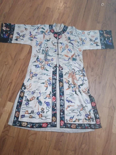 Chinese Embroidered Silk Woman Jacket