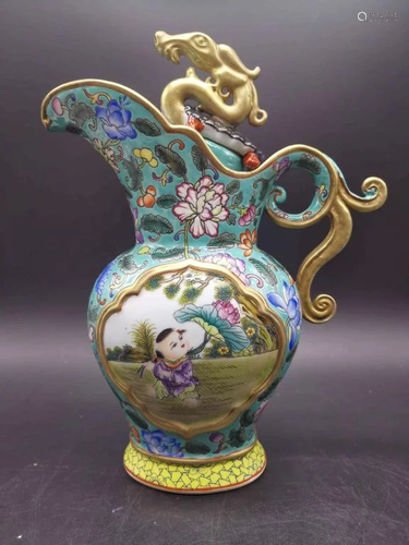 Chinese Famille Rose Porcelain Ewer