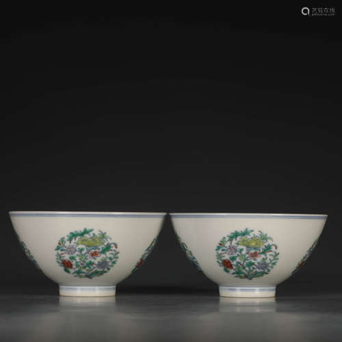 A Chinese clashingcolor Floral Porcelain Bowl