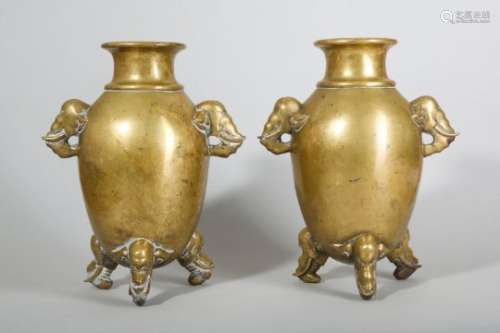 A PAIR OF CHINESE BRONZE 'ELEPHANT' VASES.