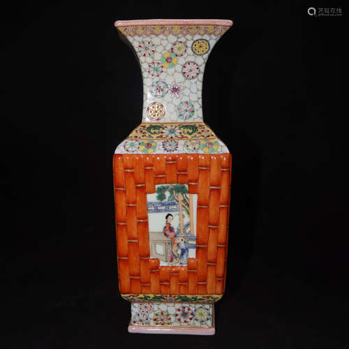 A Chinese Enamel Porcelain Vase