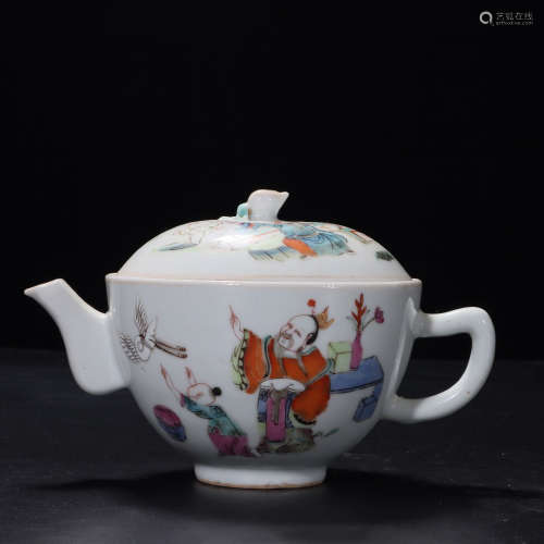 A Chinese Famille Rose Figures Porcelain Teapot