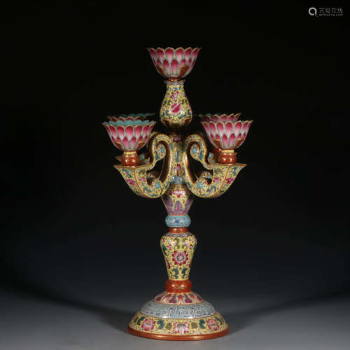 A Chinese Famille Rose Gilt Interlocking Lotus Porcelain Candlestick