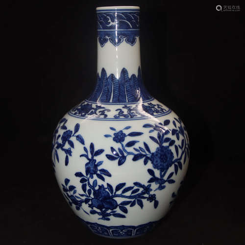 A Chinese Blue and White Porcelain Tianqiuping