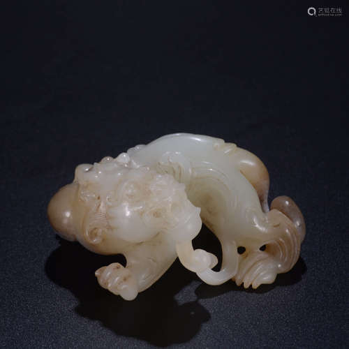 A Chinese Hetian Jade Beast Ornament