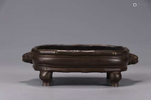 A Chinese Bronze Censer