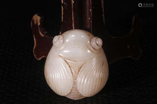 A Chinese Hetian Jade Pendant