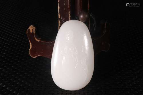 A Chinese Hetian Jade Guanyin Carved Hand Piece