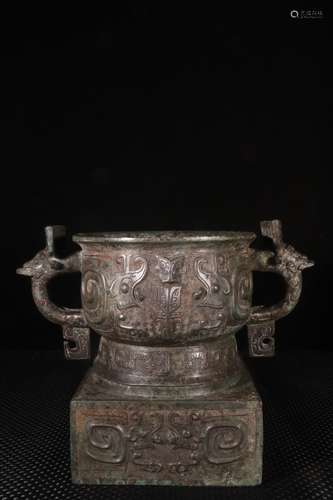 A Chinese Bronze Ware Container