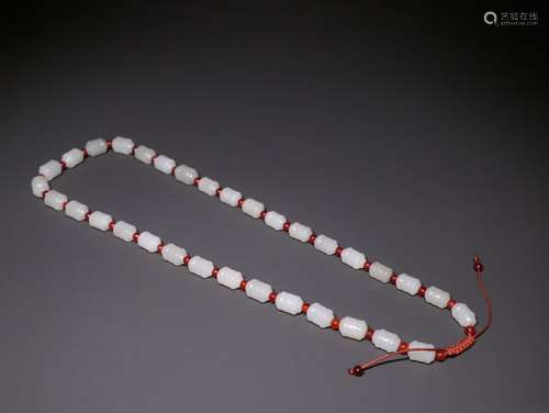 A Chinese Hetian Jade Necklace