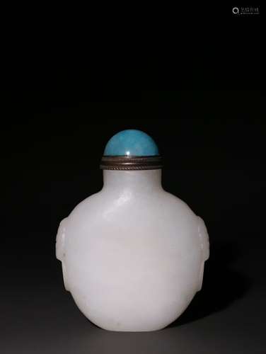 A Chinese Hetian Jade Snuff Bottle