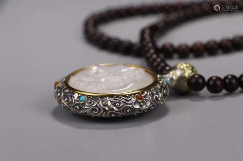 A Chinese Hetian Jade Pendant Embeded Silver