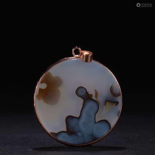 A Chinese Agate Pendant