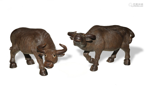 Pair of Chinese Porcelain Oxen, Late-Qing