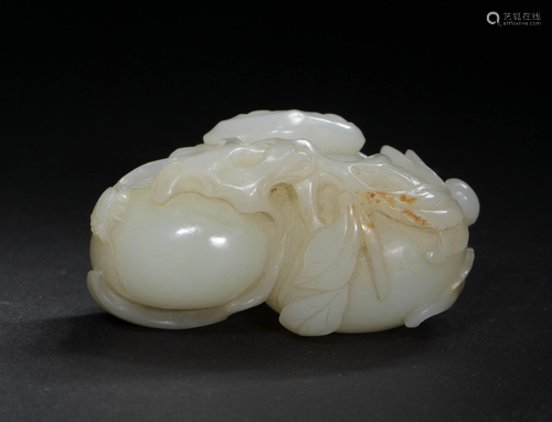 Chinese Jade Melon-Form Toggle, 18th Century