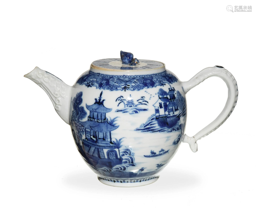 Chinese Export Blue and White Teapot, 18th Century