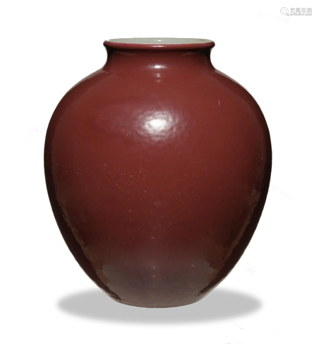 Chinese Ruby Red Jar, 18th Century