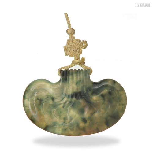 Chinese Jadeite Purse-Form Toggle, 19th Century