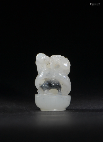 Chinese Jade Carving of Toad in a Box, 18-19th Century
