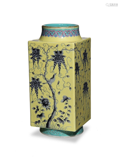 Chinese Dayazhai-Style Square Vase, Republic