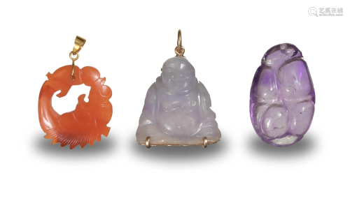 3 Chinese Precious Stones Pendants, 19-20th Century