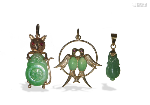 Group of 3 Chinese Jadeite Pendants, Republic