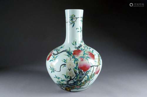 Grand Vase Tianqiuping.