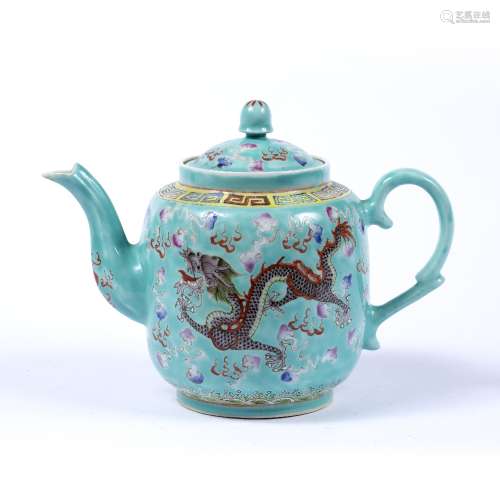 Porcelain teapot and cover Chinese Guangxu six character mark and period, enamelled dragons and