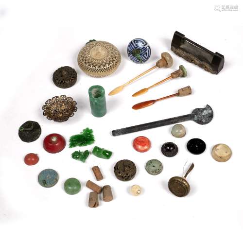 Group of pieces Chinese including snuff bottle stoppers, buttons and a Chinese Canton pierced