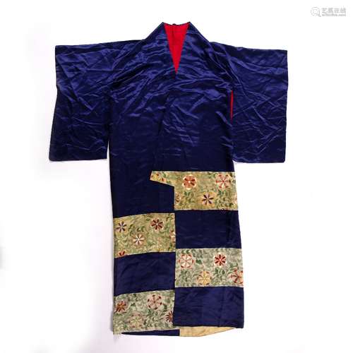 Silk kosode late Edo or Meiji period with intricate designs on lower half, drawn and resist