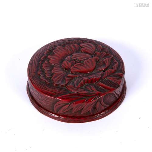 Cinnabar lacquer circular small box and cover Chinese with leaf carved lid, 11cm across, 2.75cm