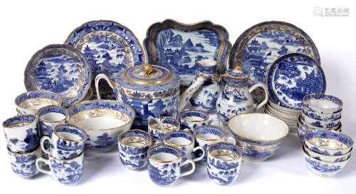 Extensive collection of blue and white export porcelain Chinese to include plates, teapots, jugs etc