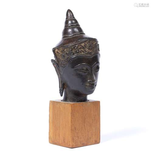 Ayutthaya style bronze head of Buddha Shakyamuni Thai, 17th/early 18th Century the head cast with